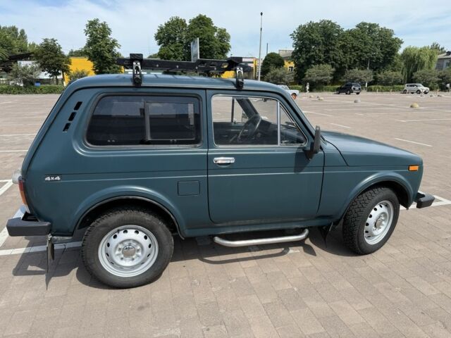 Зеленый ВАЗ 21213 Niva, объемом двигателя 1.7 л и пробегом 56 тыс. км за 4499 $, фото 5 на Automoto.ua