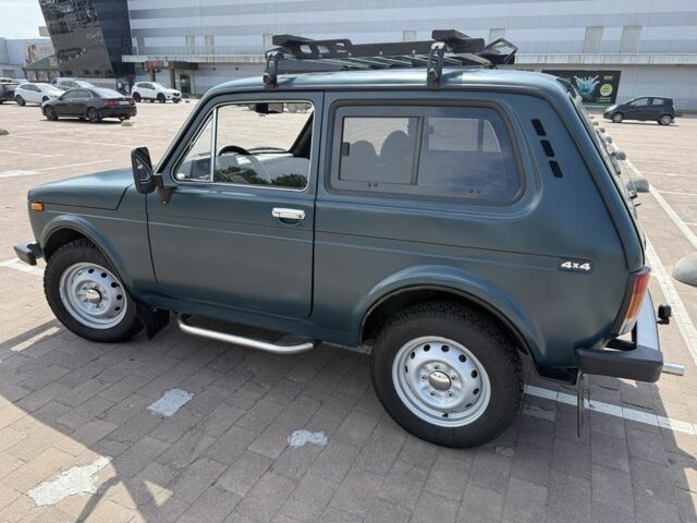 Зеленый ВАЗ 21213 Niva, объемом двигателя 1.7 л и пробегом 56 тыс. км за 4499 $, фото 3 на Automoto.ua