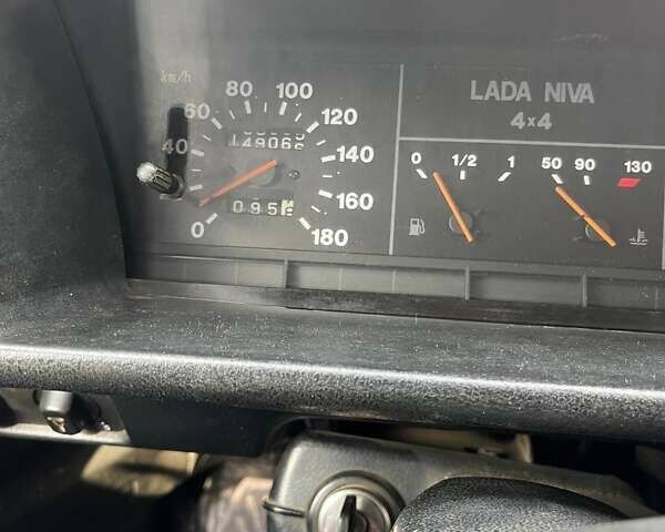 Зеленый ВАЗ 21213 Niva, объемом двигателя 1.7 л и пробегом 149 тыс. км за 3950 $, фото 13 на Automoto.ua