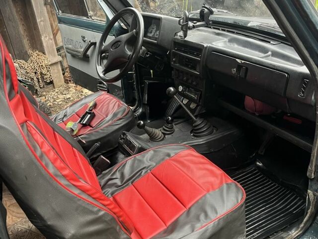 Зелений ВАЗ 21213 Niva, об'ємом двигуна 1.7 л та пробігом 78 тис. км за 2500 $, фото 10 на Automoto.ua