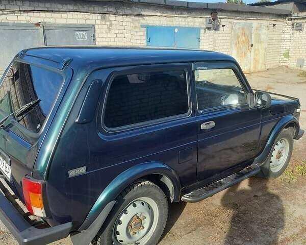 Зеленый ВАЗ 21213 Niva, объемом двигателя 1.69 л и пробегом 108 тыс. км за 2100 $, фото 11 на Automoto.ua