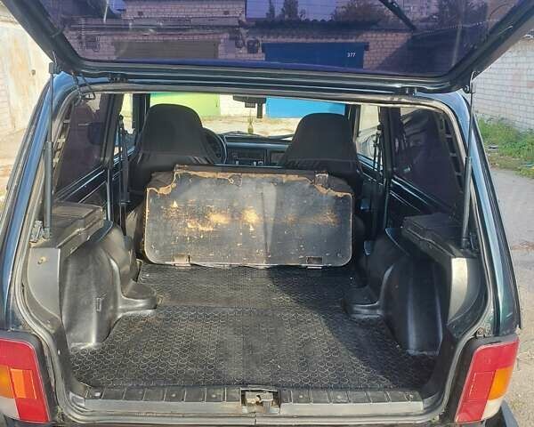 Зеленый ВАЗ 21213 Niva, объемом двигателя 1.69 л и пробегом 108 тыс. км за 2100 $, фото 8 на Automoto.ua