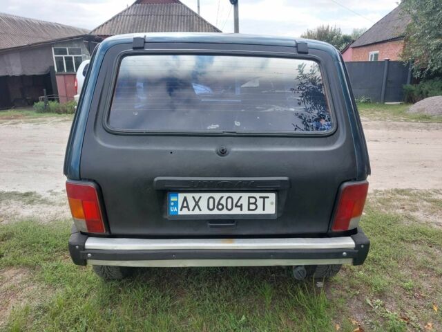 Зеленый ВАЗ 21213 Niva, объемом двигателя 1.7 л и пробегом 275 тыс. км за 1500 $, фото 5 на Automoto.ua
