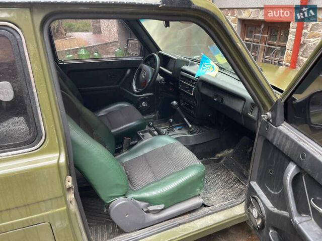 Зеленый ВАЗ 21213 Niva, объемом двигателя 1.45 л и пробегом 80 тыс. км за 2900 $, фото 3 на Automoto.ua
