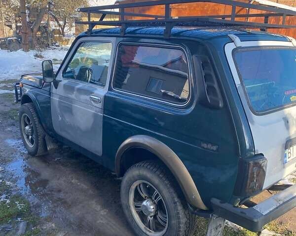Зеленый ВАЗ 21213 Niva, объемом двигателя 1.69 л и пробегом 140 тыс. км за 2400 $, фото 4 на Automoto.ua