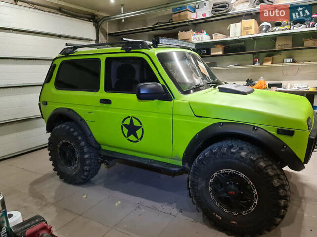 Зелений ВАЗ 21213 Niva, об'ємом двигуна 1.69 л та пробігом 3 тис. км за 5900 $, фото 18 на Automoto.ua