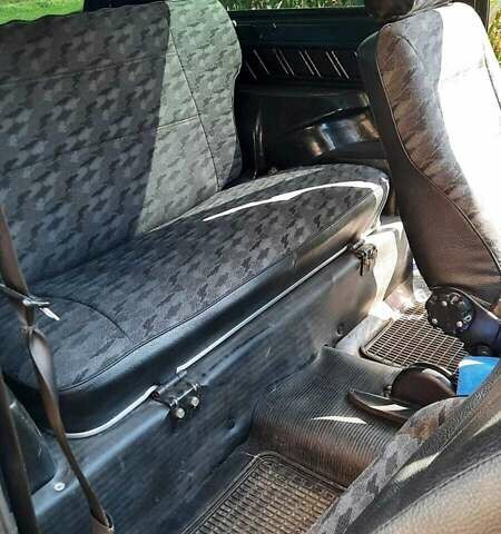 Зеленый ВАЗ 21213 Niva, объемом двигателя 1.7 л и пробегом 64 тыс. км за 4200 $, фото 8 на Automoto.ua