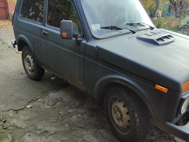 Зелений ВАЗ 21213 Niva, об'ємом двигуна 1.7 л та пробігом 10 тис. км за 2147 $, фото 1 на Automoto.ua