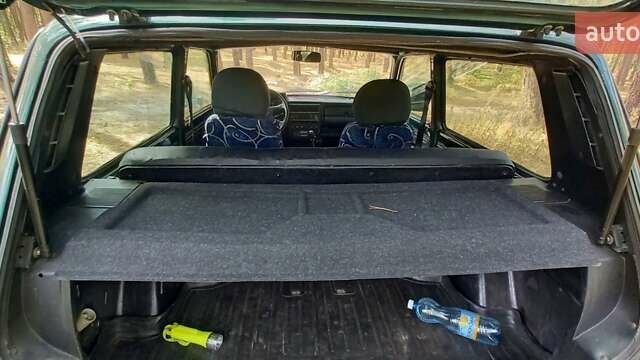 Зеленый ВАЗ 21213 Niva, объемом двигателя 1.98 л и пробегом 117 тыс. км за 4000 $, фото 2 на Automoto.ua