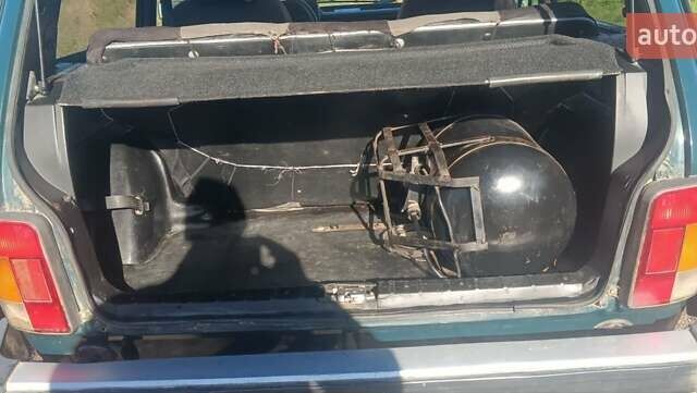 Зеленый ВАЗ 21213 Niva, объемом двигателя 1.7 л и пробегом 150 тыс. км за 2900 $, фото 44 на Automoto.ua