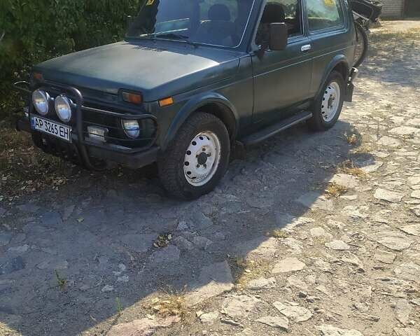 Зеленый ВАЗ 21213 Niva, объемом двигателя 1.7 л и пробегом 400 тыс. км за 3000 $, фото 4 на Automoto.ua