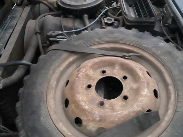 Зеленый ВАЗ 21213 Niva, объемом двигателя 1.7 л и пробегом 130 тыс. км за 2700 $, фото 8 на Automoto.ua