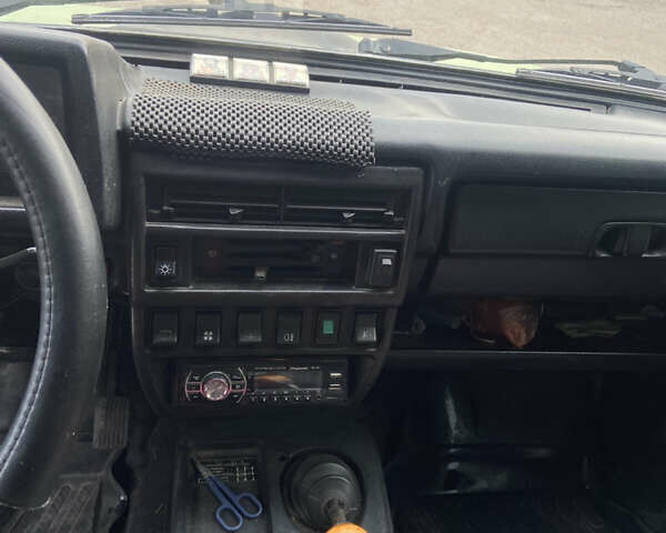Зеленый ВАЗ 21213 Niva, объемом двигателя 1.69 л и пробегом 150 тыс. км за 2800 $, фото 10 на Automoto.ua