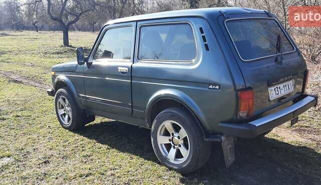 Зеленый ВАЗ 21213 Niva, объемом двигателя 1.7 л и пробегом 383 тыс. км за 2500 $, фото 14 на Automoto.ua
