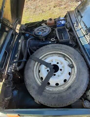 Зеленый ВАЗ 21213 Niva, объемом двигателя 1.7 л и пробегом 383 тыс. км за 2500 $, фото 8 на Automoto.ua