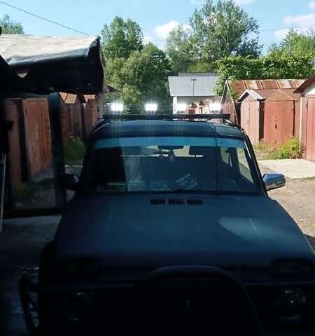 Зеленый ВАЗ 21213 Niva, объемом двигателя 1.7 л и пробегом 86 тыс. км за 4100 $, фото 6 на Automoto.ua