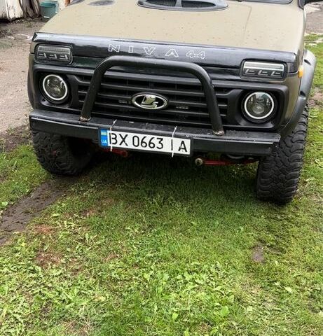 Зеленый ВАЗ 21213 Niva, объемом двигателя 1.7 л и пробегом 24 тыс. км за 3600 $, фото 4 на Automoto.ua