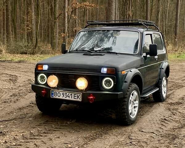Зелений ВАЗ 21213 Niva, об'ємом двигуна 1.7 л та пробігом 180 тис. км за 3650 $, фото 17 на Automoto.ua