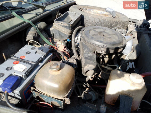 Зеленый ВАЗ 21213 Niva, объемом двигателя 1.7 л и пробегом 250 тыс. км за 2500 $, фото 3 на Automoto.ua