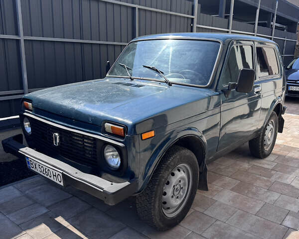 Зеленый ВАЗ 21213 Niva, объемом двигателя 1.7 л и пробегом 200 тыс. км за 2100 $, фото 8 на Automoto.ua