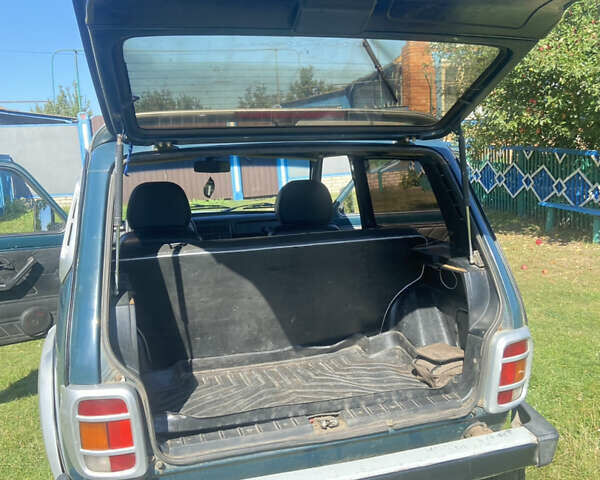 Зелений ВАЗ 21213 Niva, об'ємом двигуна 1.7 л та пробігом 158 тис. км за 3000 $, фото 11 на Automoto.ua