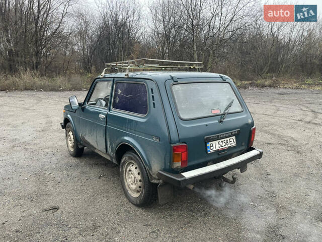 Зеленый ВАЗ 21213 Niva, объемом двигателя 1.7 л и пробегом 320 тыс. км за 1950 $, фото 6 на Automoto.ua