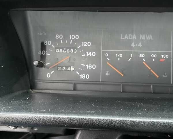 Зелений ВАЗ 21213 Niva, об'ємом двигуна 1.69 л та пробігом 86 тис. км за 4200 $, фото 2 на Automoto.ua