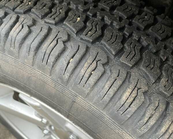 Зелений ВАЗ 21213 Niva, об'ємом двигуна 1.69 л та пробігом 86 тис. км за 4200 $, фото 11 на Automoto.ua