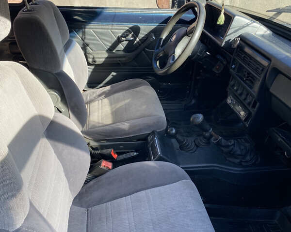 Зеленый ВАЗ 21213 Niva, объемом двигателя 1.69 л и пробегом 100 тыс. км за 2500 $, фото 6 на Automoto.ua