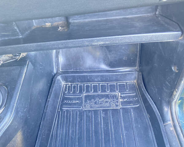 Зелений ВАЗ 21213 Niva, об'ємом двигуна 1.7 л та пробігом 158 тис. км за 3000 $, фото 25 на Automoto.ua