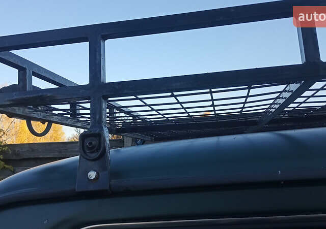 Зеленый ВАЗ 21213 Niva, объемом двигателя 1.7 л и пробегом 150 тыс. км за 3700 $, фото 9 на Automoto.ua