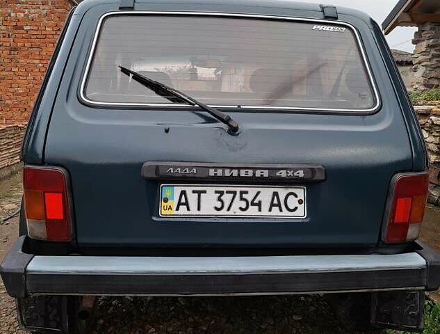 Зеленый ВАЗ 21213 Niva, объемом двигателя 1.7 л и пробегом 231 тыс. км за 3500 $, фото 1 на Automoto.ua