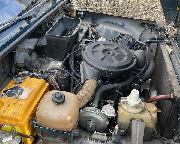 Зеленый ВАЗ 21213 Niva, объемом двигателя 1.7 л и пробегом 200 тыс. км за 4500 $, фото 5 на Automoto.ua