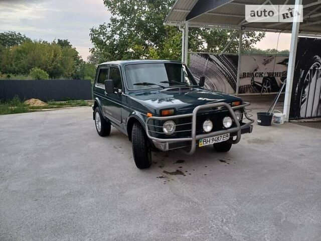 Зеленый ВАЗ 21213 Niva, объемом двигателя 1.7 л и пробегом 112 тыс. км за 3700 $, фото 1 на Automoto.ua