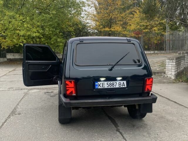 Зеленый ВАЗ 21213 Niva, объемом двигателя 1.7 л и пробегом 200 тыс. км за 4000 $, фото 7 на Automoto.ua