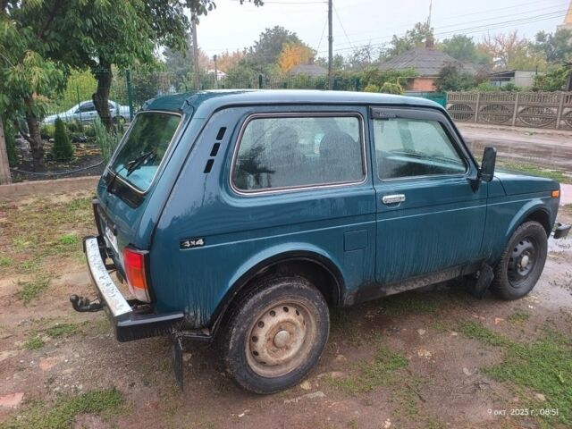 Зеленый ВАЗ 21213 Niva, объемом двигателя 1.7 л и пробегом 141 тыс. км за 2800 $, фото 2 на Automoto.ua