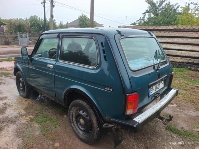 Зеленый ВАЗ 21213 Niva, объемом двигателя 1.7 л и пробегом 141 тыс. км за 2800 $, фото 1 на Automoto.ua