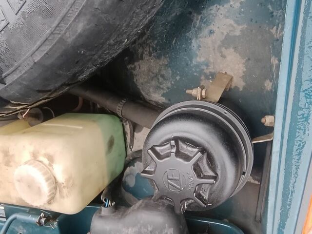 Зеленый ВАЗ 21213 Niva, объемом двигателя 1.7 л и пробегом 141 тыс. км за 2800 $, фото 6 на Automoto.ua