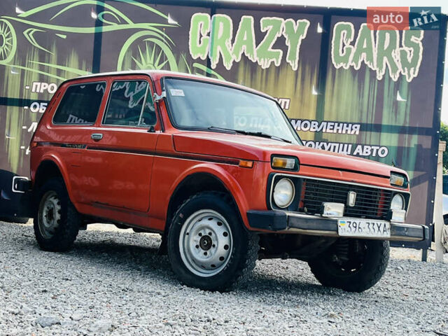 Оранжевый ВАЗ 21213 Niva, объемом двигателя 1.6 л и пробегом 250 тыс. км за 1800 $, фото 1 на Automoto.ua