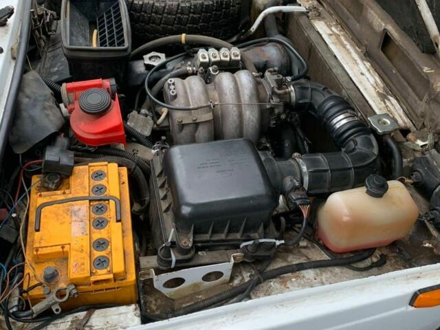 Белый ВАЗ 21214, объемом двигателя 1.7 л и пробегом 150 тыс. км за 3200 $, фото 3 на Automoto.ua