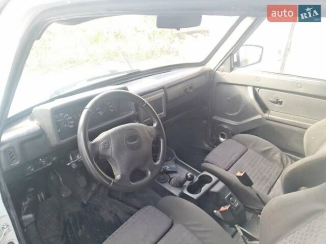 ВАЗ 21214 2003 у Березань на Automoto.ua Білий ВАЗ 21214, об'ємом двигуна 1.7 л та пробігом 55 тис. км за 2600 $, фото 1 на Automoto.ua