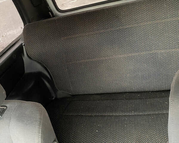 Белый ВАЗ 21214, объемом двигателя 1.7 л и пробегом 87 тыс. км за 6400 $, фото 9 на Automoto.ua