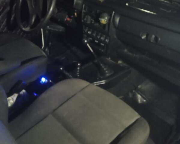 Белый ВАЗ 21214, объемом двигателя 1.7 л и пробегом 280 тыс. км за 2700 $, фото 4 на Automoto.ua