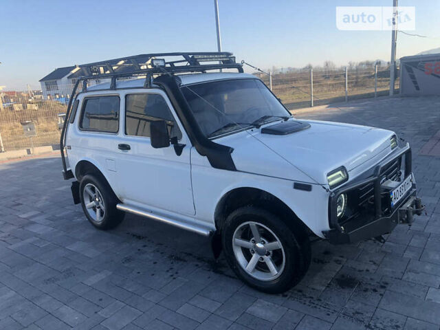 Белый ВАЗ 21214, объемом двигателя 0 л и пробегом 70 тыс. км за 5700 $, фото 6 на Automoto.ua