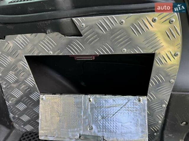 Белый ВАЗ 21214, объемом двигателя 1.9 л и пробегом 38 тыс. км за 8888 $, фото 25 на Automoto.ua