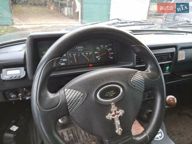 Білий ВАЗ 21214, об'ємом двигуна 1.69 л та пробігом 180 тис. км за 3400 $, фото 3 на Automoto.ua