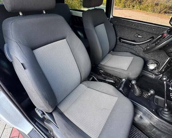 Белый ВАЗ 21214, объемом двигателя 1.7 л и пробегом 218 тыс. км за 4500 $, фото 11 на Automoto.ua