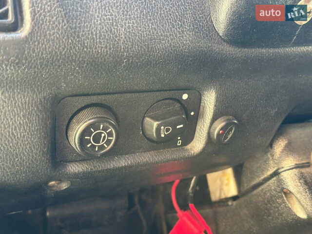 ВАЗ 21214 2011 у Дніпро (Дніпропетровську) на Automoto.ua Білий ВАЗ 21214, об'ємом двигуна 1.7 л та пробігом 295 тис. км за 3599 $, фото 18 на Automoto.ua