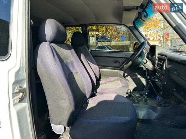 ВАЗ 21214 2011 у Дніпро (Дніпропетровську) на Automoto.ua Білий ВАЗ 21214, об'ємом двигуна 1.7 л та пробігом 295 тис. км за 3599 $, фото 13 на Automoto.ua