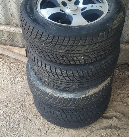 Белый ВАЗ 21214, объемом двигателя 1.7 л и пробегом 181 тыс. км за 4000 $, фото 9 на Automoto.ua